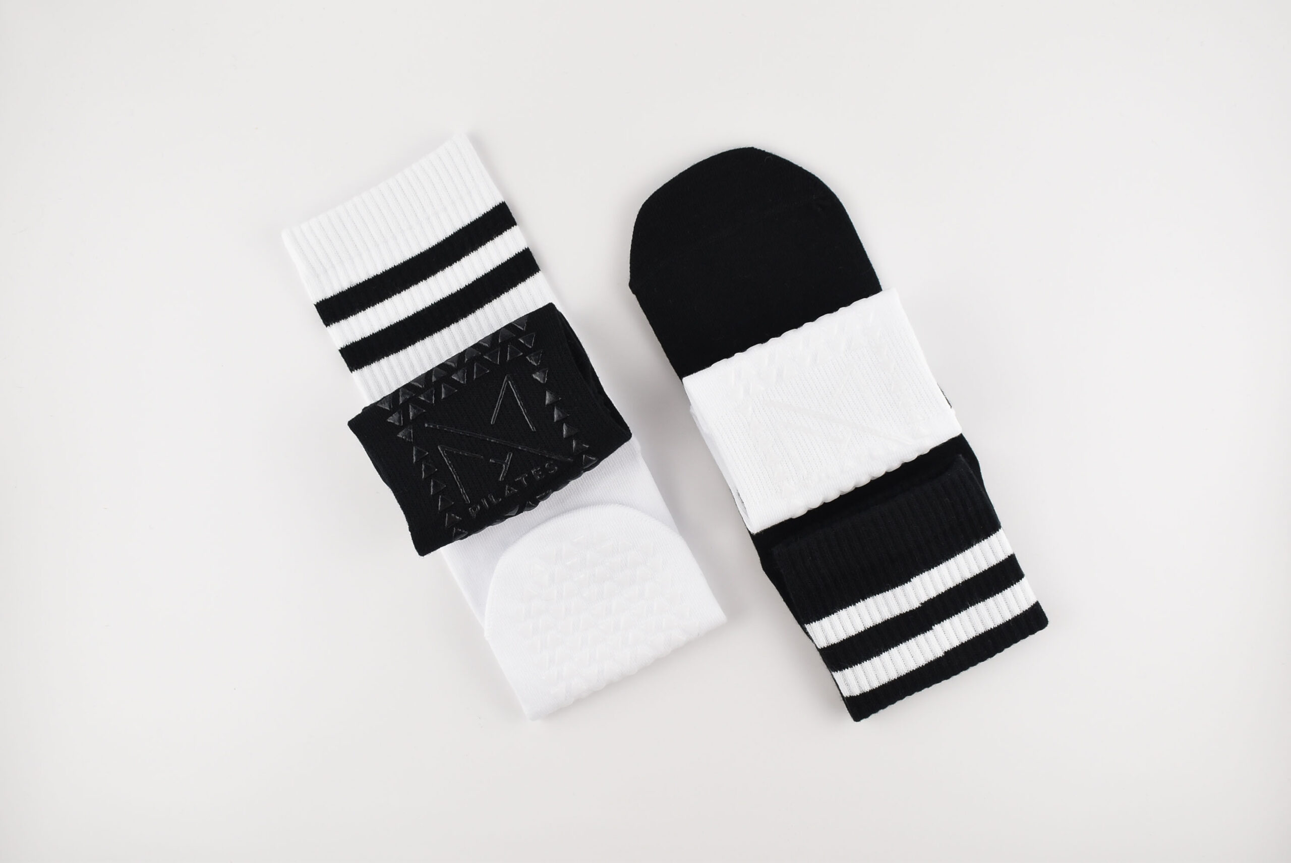 Klasikinės Neslystančios Grip Kojinės - Image 11