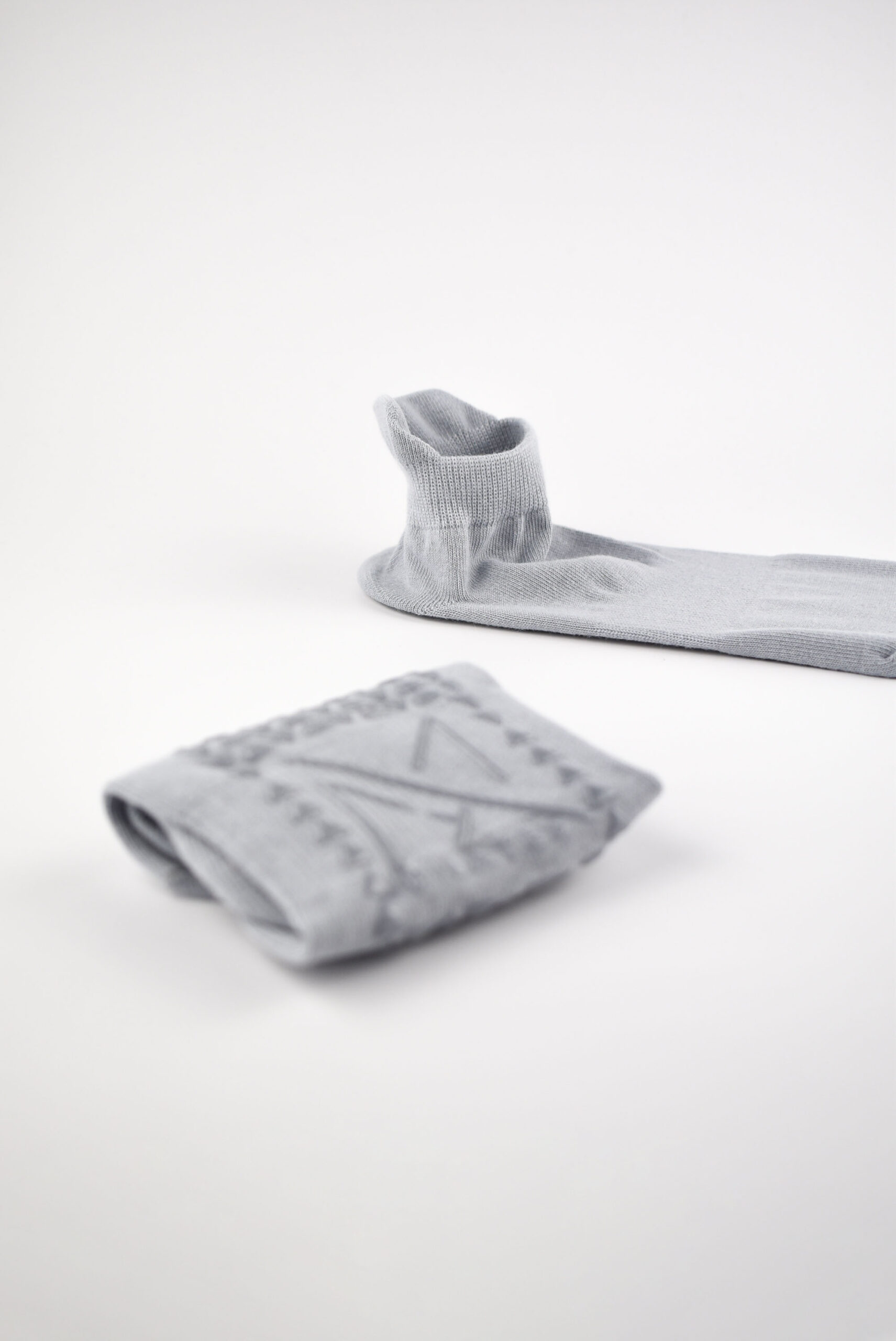 Trumpos Neslystančios Grip Kojinės - Image 6